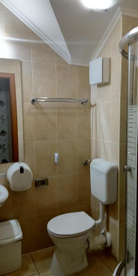 Gabi & Gabi Apartments Hajdúszoboszló Екстериор снимка