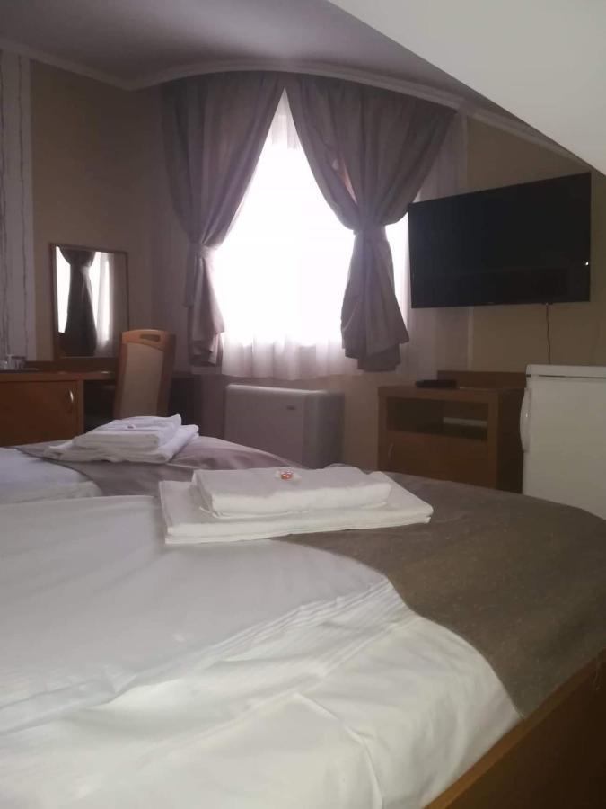 Gabi & Gabi Apartments Hajdúszoboszló Екстериор снимка