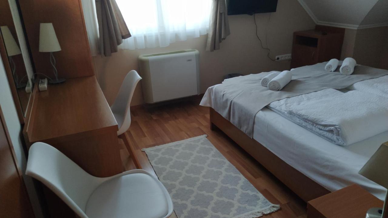 Gabi & Gabi Apartments Hajdúszoboszló Екстериор снимка